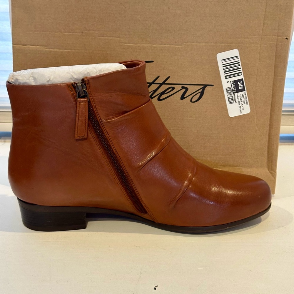 Trotters Mila Leather Ankle Boots Women’s size 10.5W NWT - Picture 4 of 7
